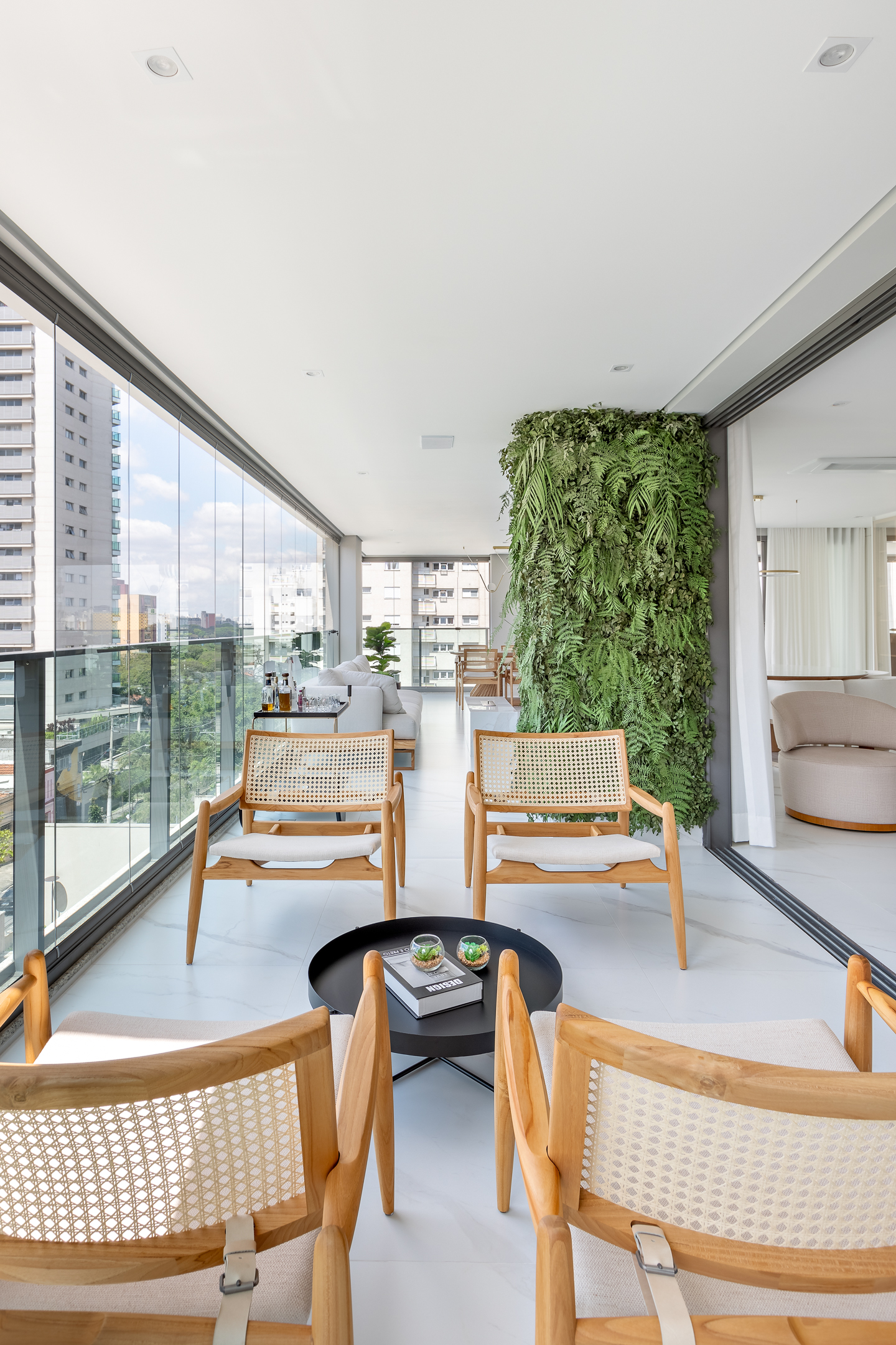 Inspire-se com mais projetos e decorações de varanda — Decoração de varanda: como deixar o espaço bonito +20 ideias (20)