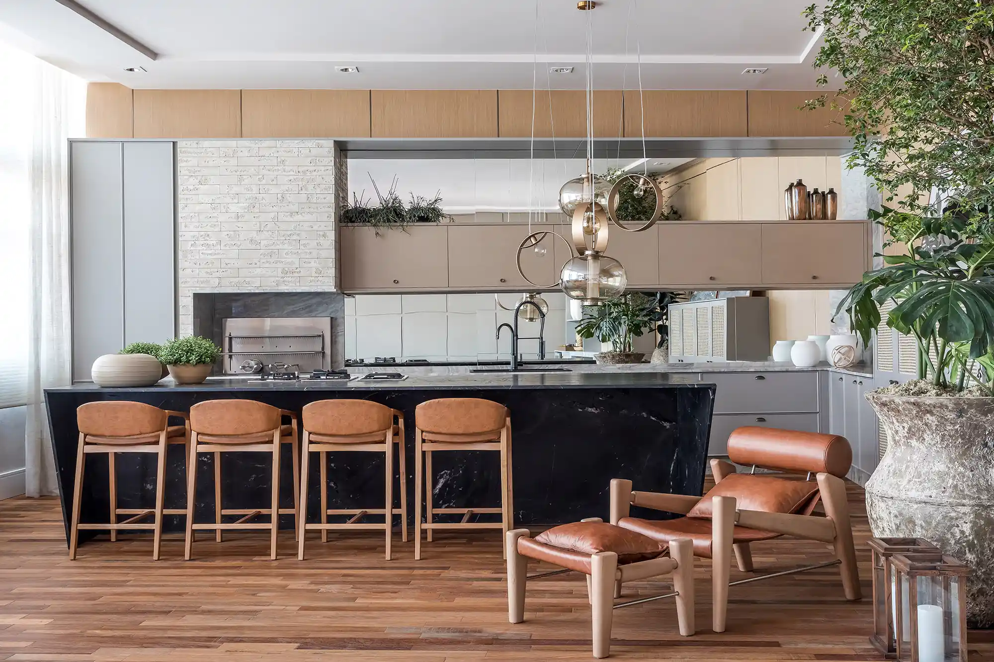 Confira projetos diversos com bancada gourmet — Bancada gourmet: 20 inspirações e dicas para montar a sua (18)